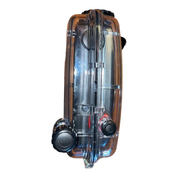 Snap Sights Underwater Film Camera- Waterproof to 100ft- Reusable- 35mm - Picture 5 of 11